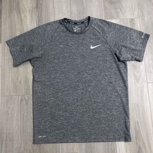 Nike Men's DRI-FIT Heathered Gray Short Sleeve Tee
